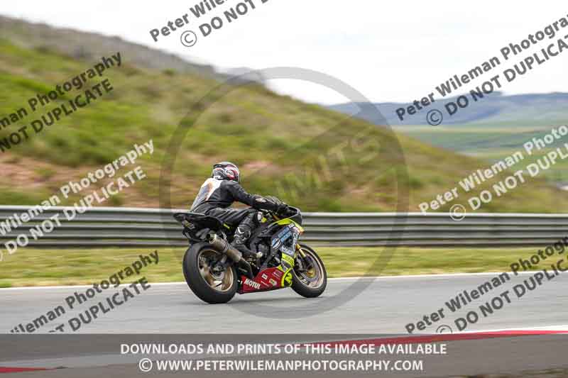 cadwell no limits trackday;cadwell park;cadwell park photographs;cadwell trackday photographs;enduro digital images;event digital images;eventdigitalimages;navarra;no limits trackdays;peter wileman photography;racing digital images;trackday digital images;trackday photos